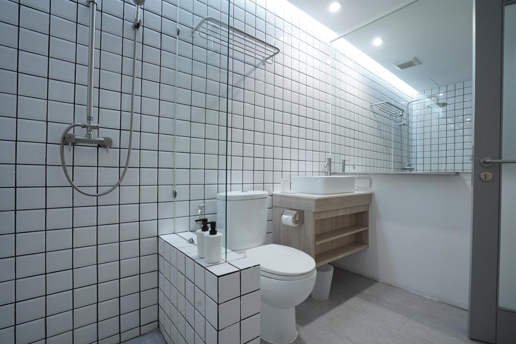 E11 Hotel - Bts Punnawithi Bangkok Kültér fotó