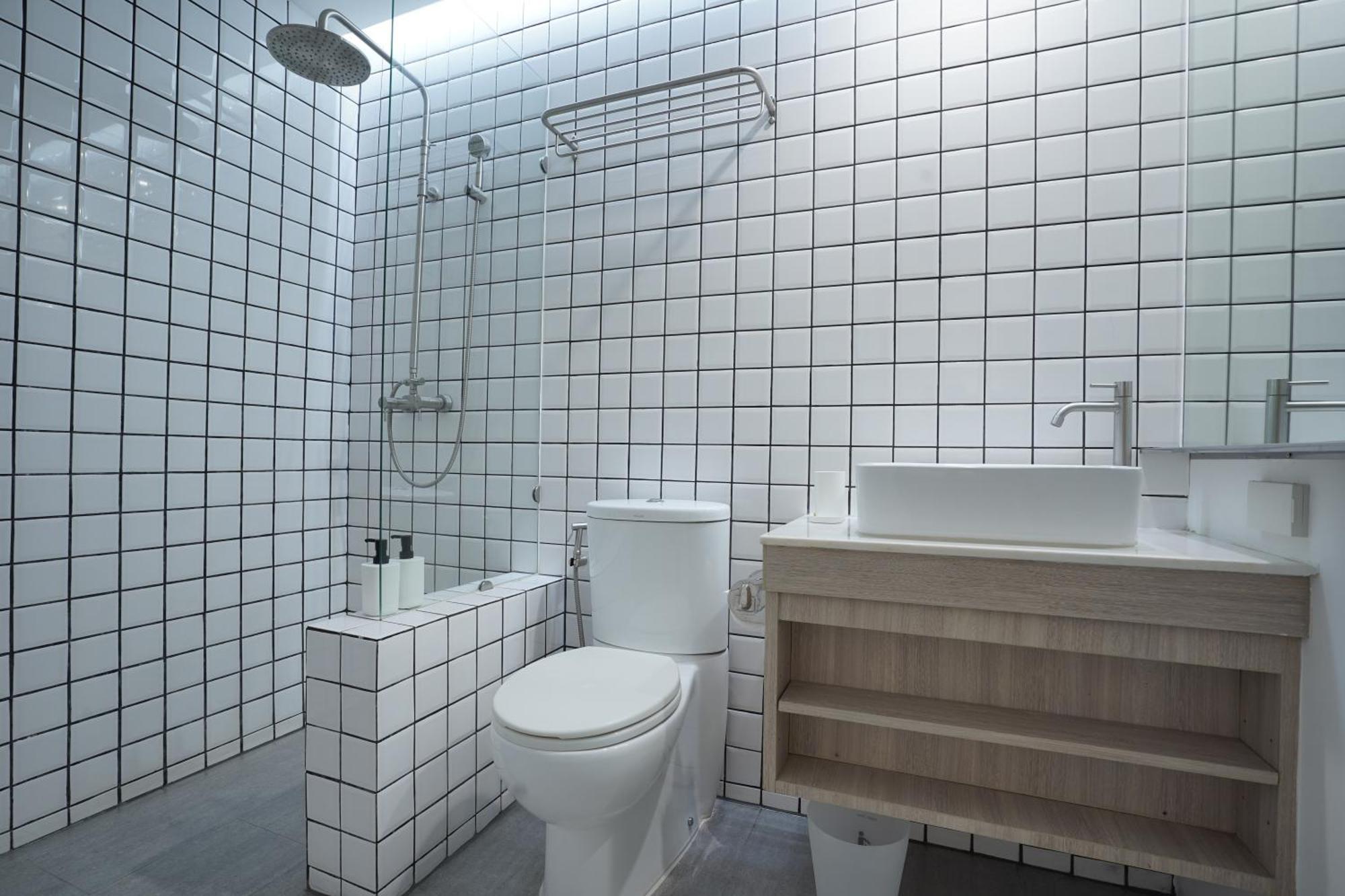 E11 Hotel - Bts Punnawithi Bangkok Kültér fotó